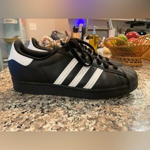 Adidas Black and White Superstars (Men’s 11.5)